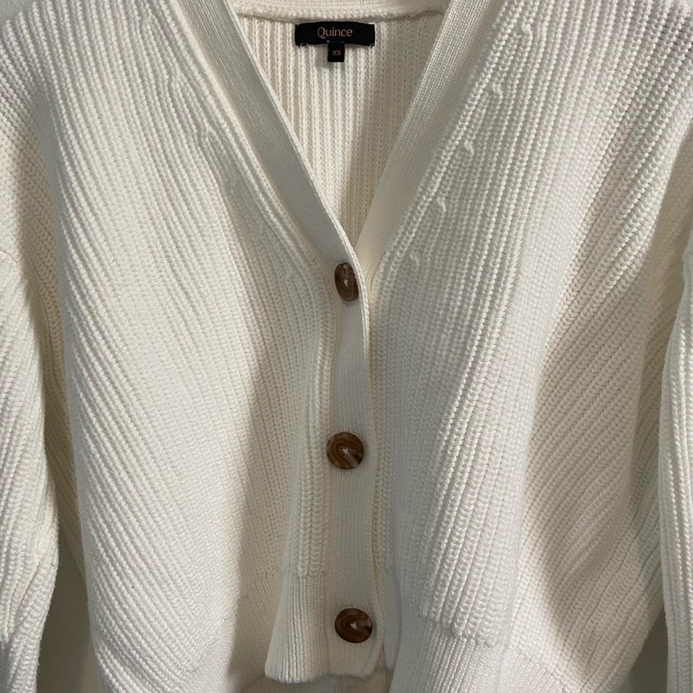 Quince 100% Organic Cotton Fisherman Boxy Cropped Ivory Cardigan - Picture 4 of 7